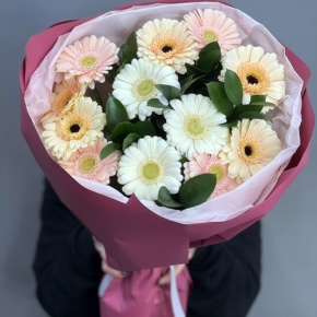 Букет из 13 белых гербер микс в Дзержинском