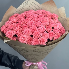 Букет из 15 кустовых коралловых роз (60 см) в Дзержинском