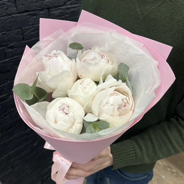 Букет из 5 пионов Одиле "Пломбир" в Дзержинском