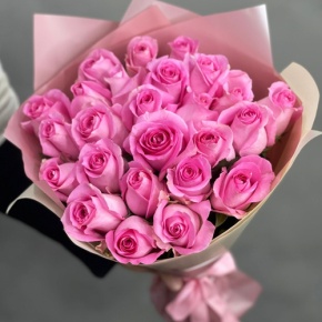 Букет из 25 розовых роз кения (40 см) в Дзержинском