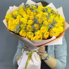 Букет из 51 лимонной розы с лимониумом в Дзержинском