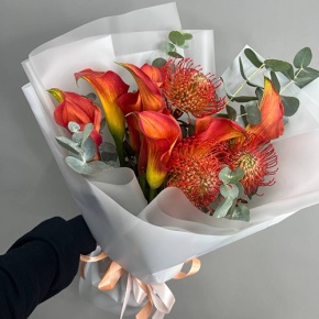 Букет "Империал" из калл, лейко и эвкалипта в Дзержинском