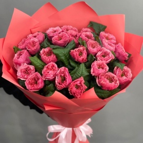 Букет из 25 махровых пионовидных роз Риджентс парк  (70 см) в Дзержинском