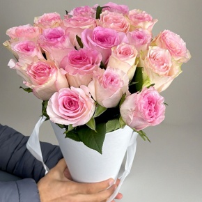 Букет из 21 розы Кения в конусе в Дзержинском