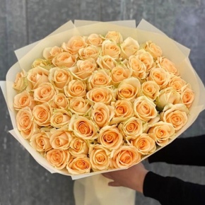 Букет из 51 розы Аваланж (60 см) в Дзержинском