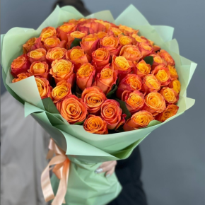 Букет из 71 огненной розы (40 см) в Дзержинском